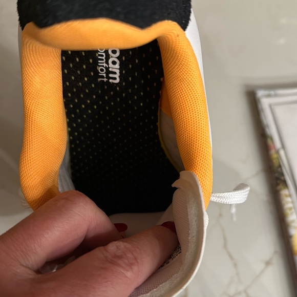 Adidas Cloudfoam Comfort - Picture 9 of 9